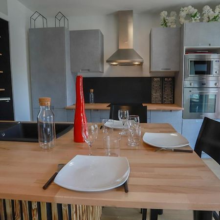 Chez Lou Appartement Proche Du Lac Moderne Annecy Luaran gambar