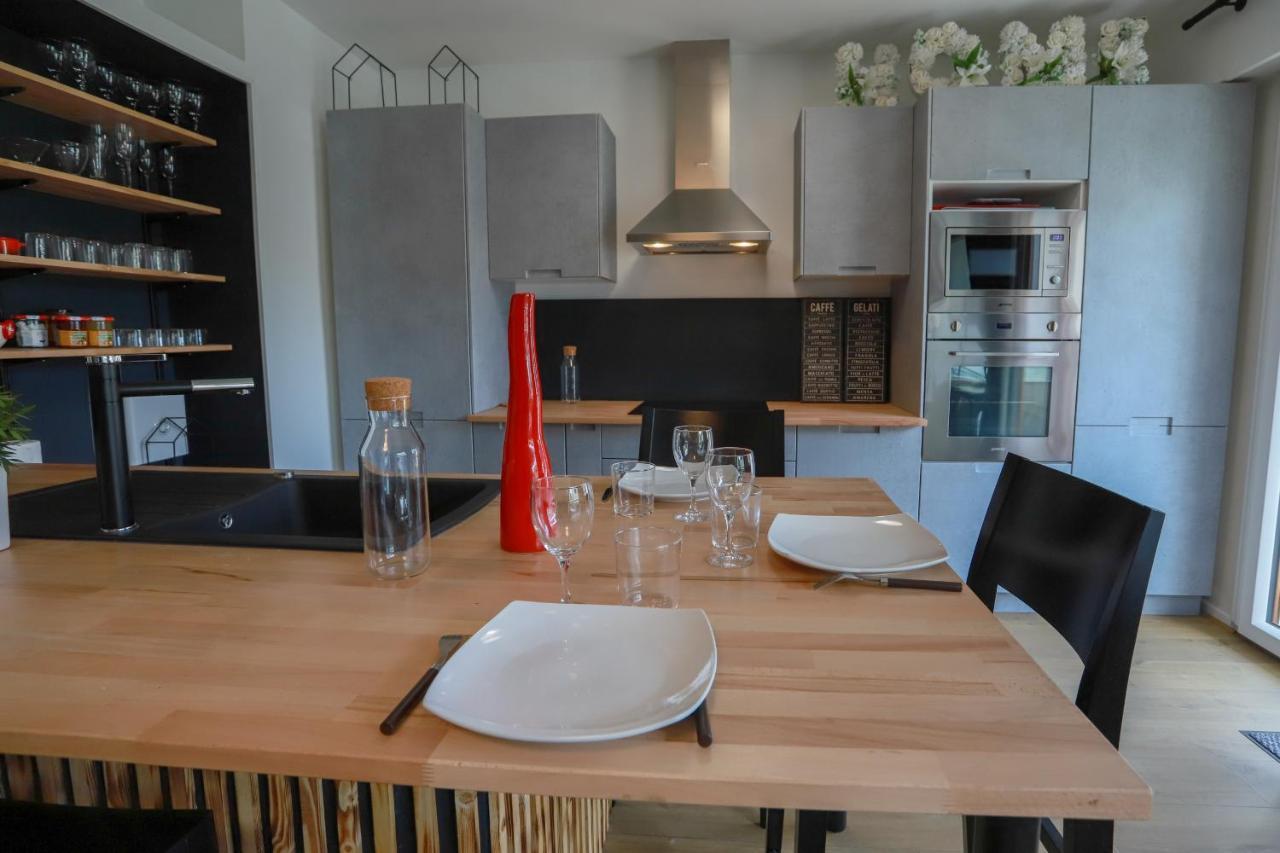 Chez Lou Appartement Proche Du Lac Moderne Annecy Luaran gambar