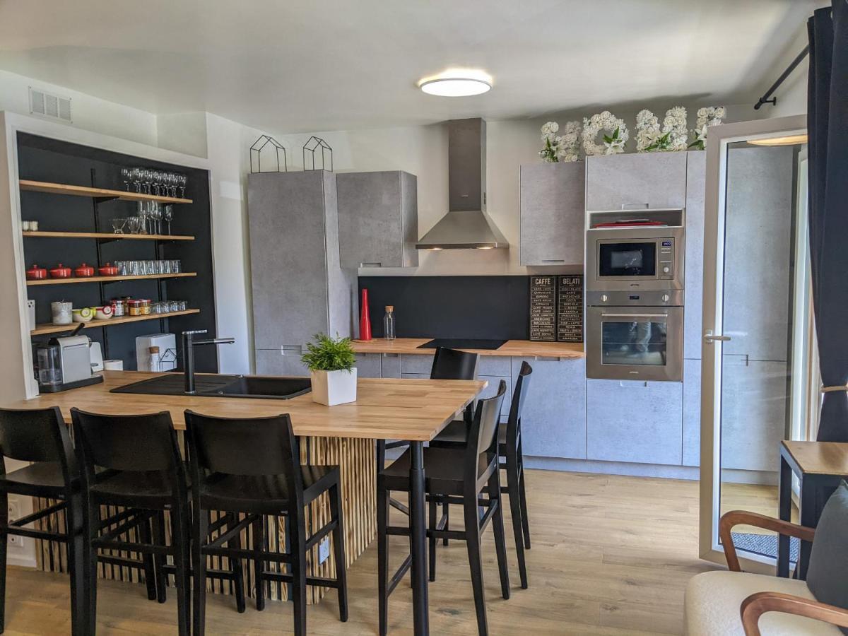 Chez Lou Appartement Proche Du Lac Moderne Annecy Luaran gambar