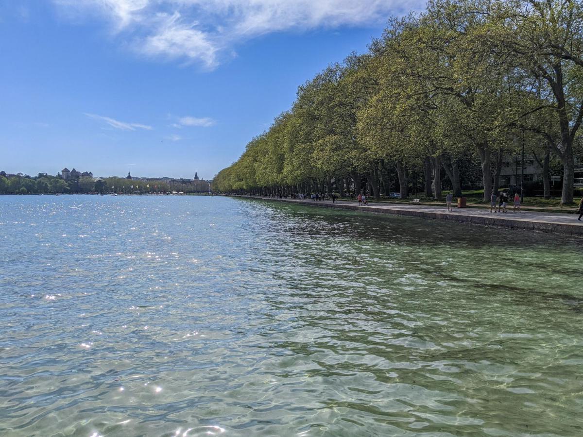 Chez Lou Appartement Proche Du Lac Moderne Annecy Luaran gambar